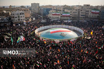 تجمع انقلابی مردم در محکومیت اقدامات تروریستی اغتشاشگران