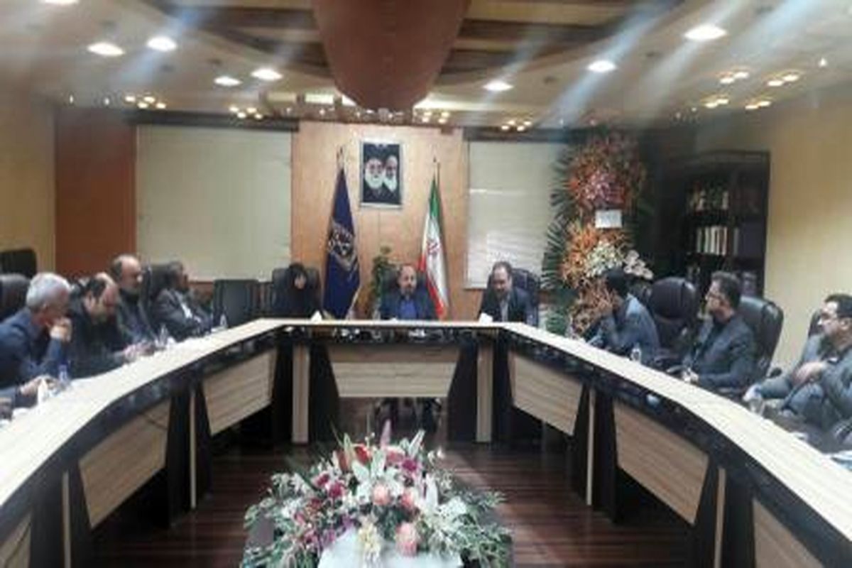 جلسه کمیسیون 100 شهرداری