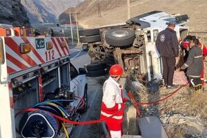 واژگونی کامیون در محور جلفا - خداآفرین