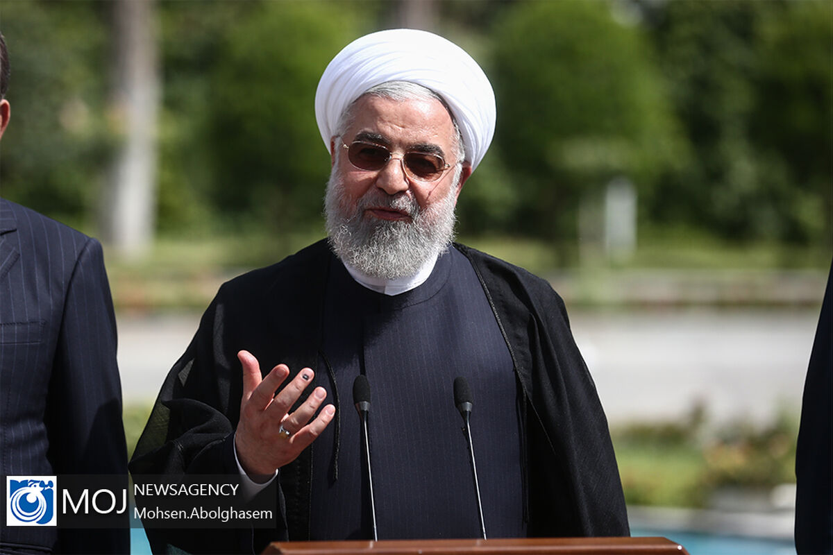 حاشیه جلسه هیات دولت با حضور رییس جمهوری - ۱۶ مرداد ۱۳۹۸