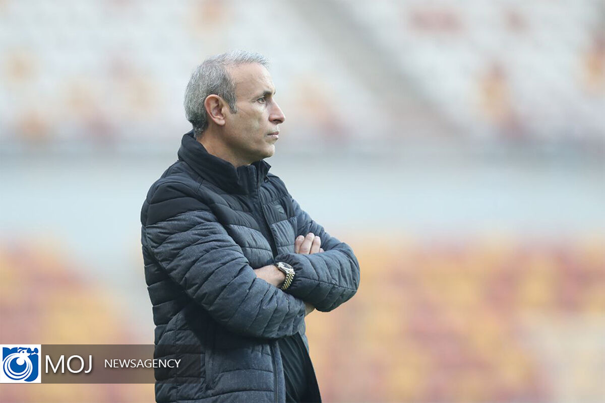 دیدار تیم های فوتبال پرسپولیس و فولاد