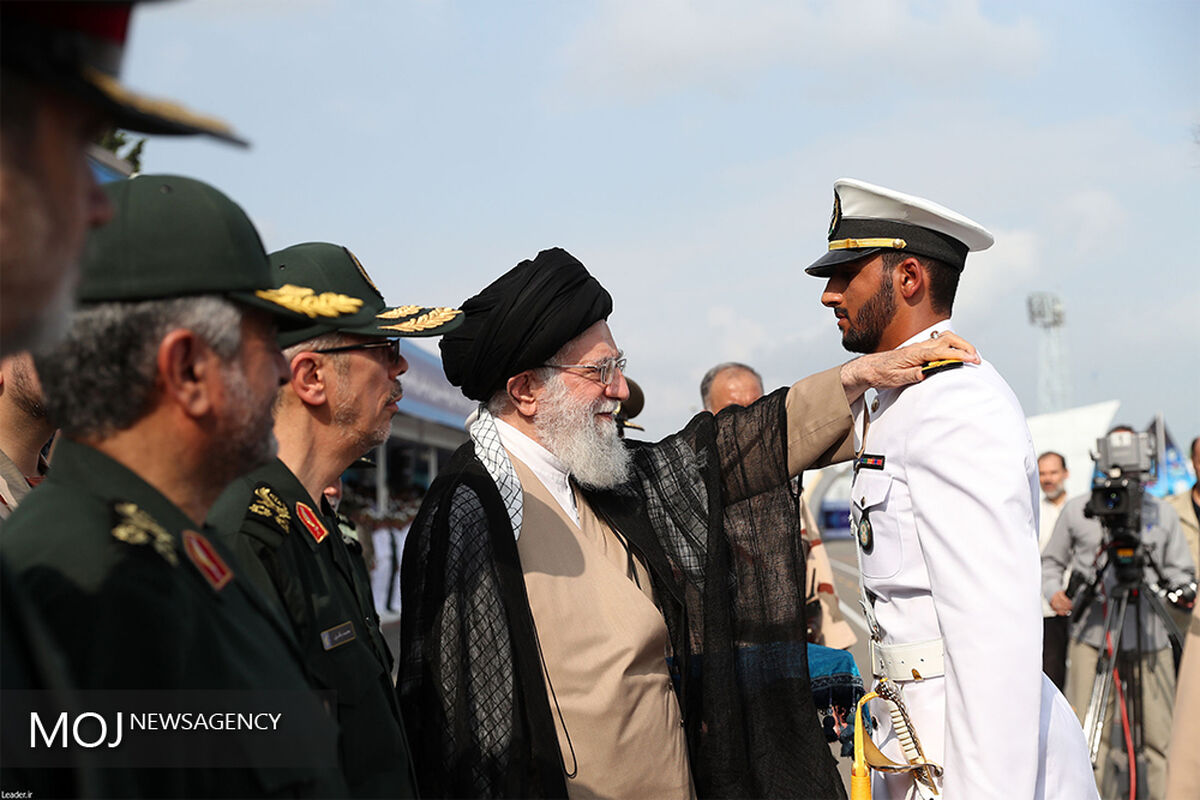 مراسم مشترک دانش‌ آموختگی دانشجویان دانشگاه‌های افسری ارتش