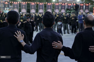 عزاداری مردم ولایتمدار تبریز در تاسوعای حسینی+ تصاویر 