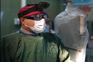 نخستین عمل دریچه قلب بدون جراحی باز در شیراز انجام شد