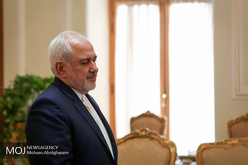 رهبر ایران طی فتوایی تسلیحات هستهای را حرام اعلام کرده بودند