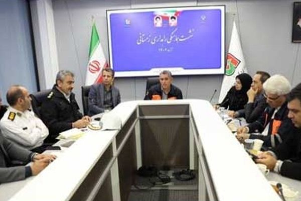جلوگیری از انسداد کریدورهای ده‌گانه کشور اولویت طرح راهداری زمستانی ۱۴۰۴ است