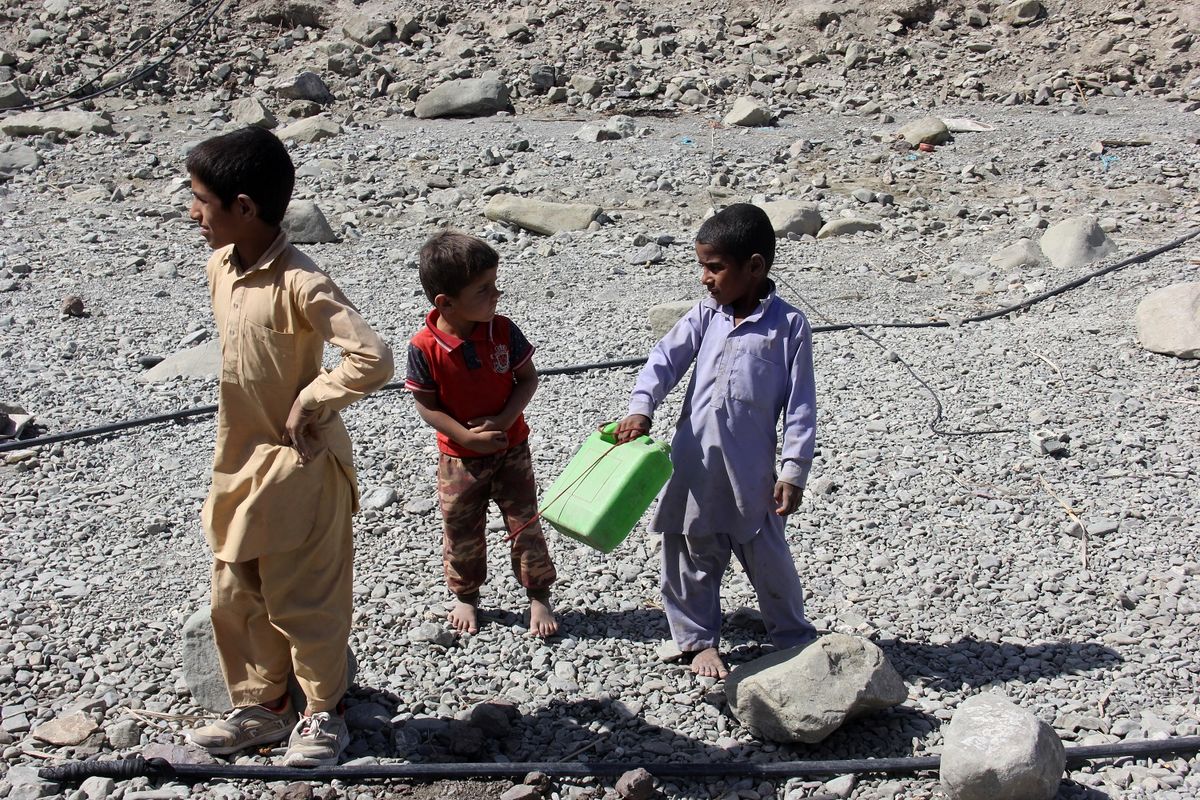 آبرساني به روستاي بشاگرد