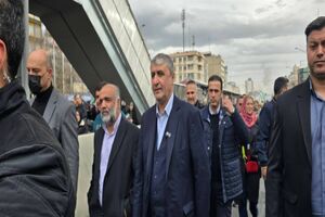 رییس سازمان انرژی اتمی ایران در راهپیمایی ۲۲ بهمن حضور یافت