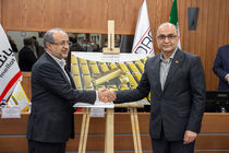 رونمایی از"گواهی سپرده شمش طلا"ی بانک ملت با حضور معاون وزیر صمت