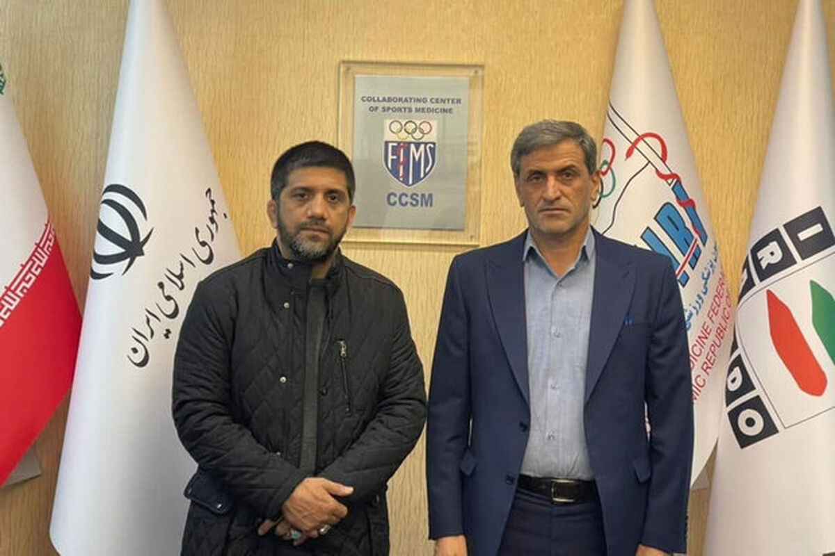 علیرضا دبیر