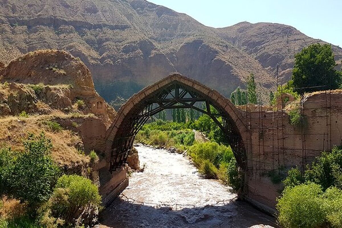 ترمیم پل تاریخی روستای انبوه