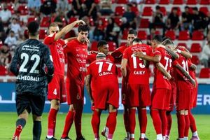 شباب الاهلی با پاس گل ستاره ایرانی صدرنشین شد