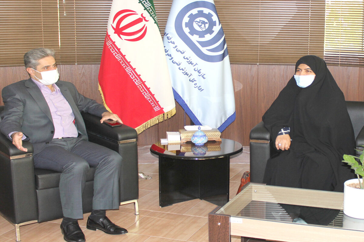 پروین صالحی