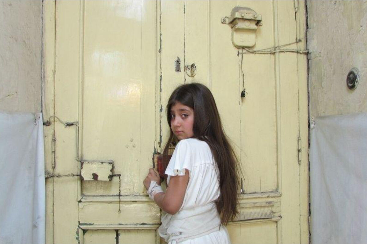 روژینا میرسید بازیگر نقش کودک فیلم کوتاه سنگبال