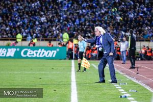 شکست یک نیمه ای استقلال برابر نفت