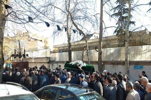 برگزاری مراسم تشییع و خاکسپاری آیت‌الله امام‌جمارانی