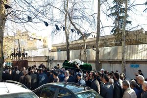 برگزاری مراسم تشییع و خاکسپاری آیت‌الله امام‌جمارانی