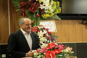 تفسیر واقعی قوانین در حل مشکلات اقتصادی کمک کند 