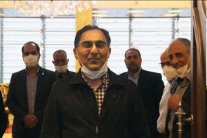 سیروس عسگری امروز صبح وارد کشور شد