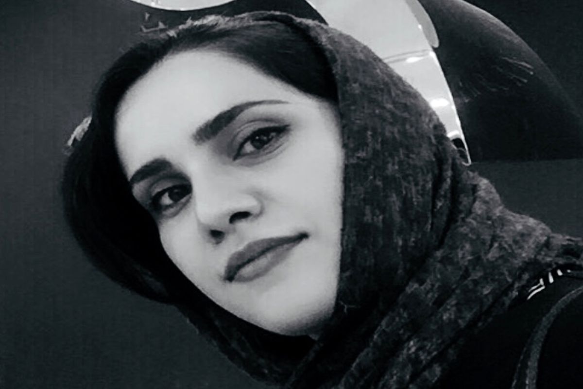 فرشته زیدی - طراح پوستر جشنواره دف نوای رحمت