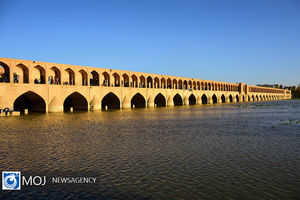 مطالبه سراسری برای احیای زاینده‌رود و هوای پاک در اصفهان
