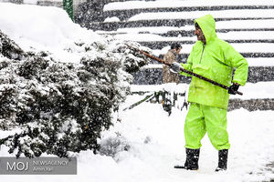 شاخص کیفی هوای تهران  در روز 9 بهمن 60 شد