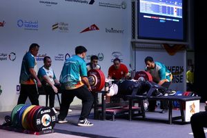 پاراوزنه برداری با ۹ طلا، ۷ نقره و ۴ برنز به کار در بازیهای پاراآسیایی جوانان پایان داد