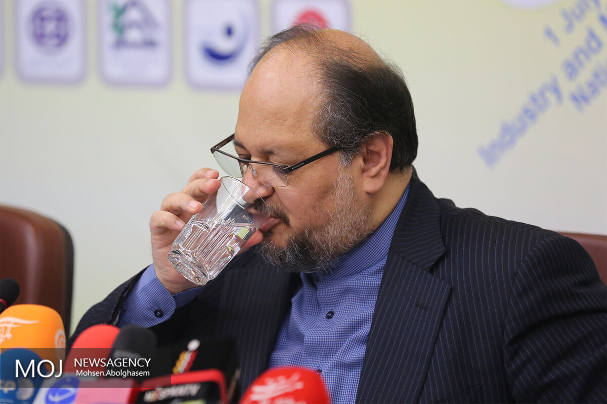 نشست خبری وزیر صنعت، معدن و تجارت