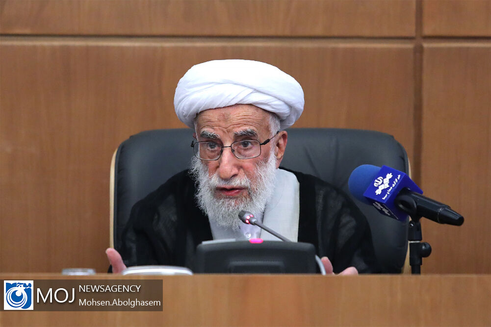 دولت باید در حل مشکلات پیش پای کشاورزان و باغداران نقش جدی‌تری ایفا کند