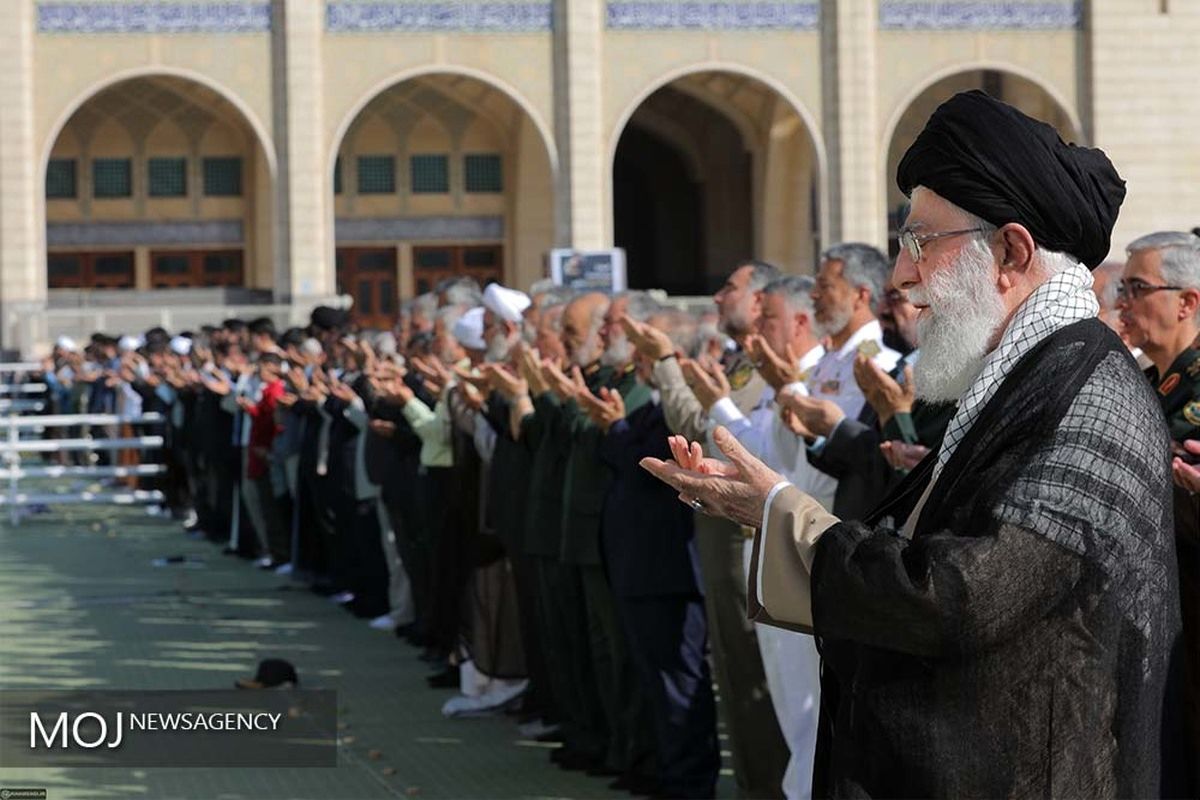 رهبر انقلاب نماز عید سعید فطر 