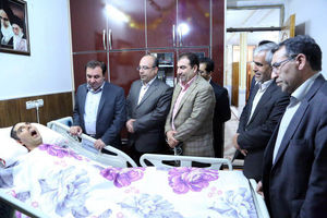 استاندار به دیدار شهید زنده لرستان رفت