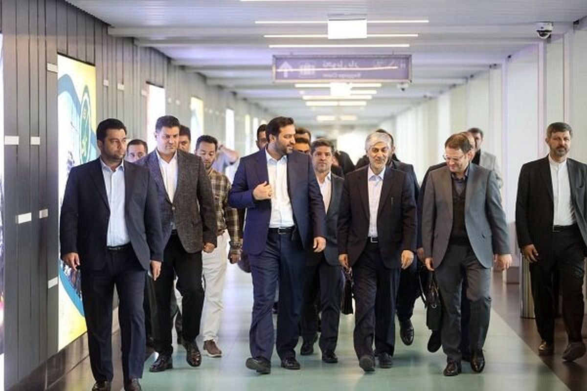 وزیر ورزش و جوانان