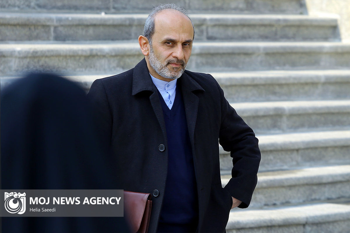 حاشیه جلسه هیات دولت - ۱۶ اسفند