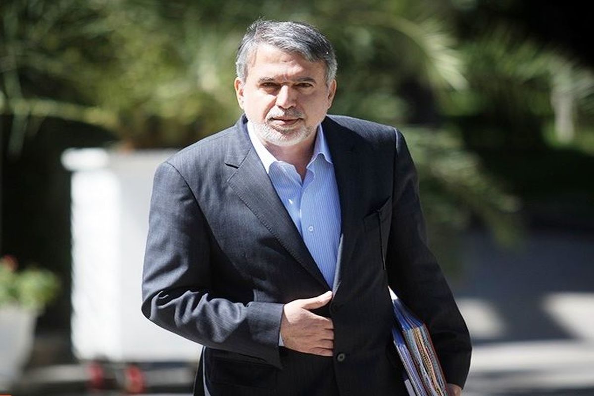 وزیر فرهنگ وارشاد