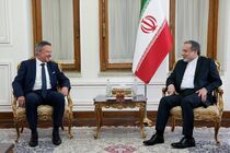 سفیر آلمان در پایان ماموریت دیپلماتیک خود با وزیر خارجه ایران دیدار کرد