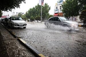 احتمال آبگرفتگی معابر و لغزندگی جاده‌ها در مازندران