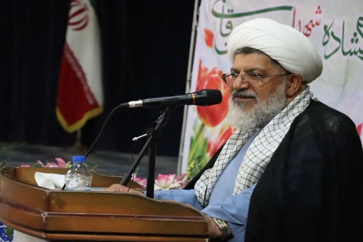حجت الاسلام شیرازی رئیس عقیدتی سیاسی فراجا