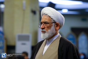 ورود هر گونه افراد واسطه‌گر به دیوان عالی کشور جلوگیری شود