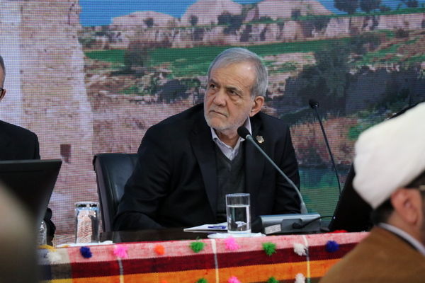 سه تفاهم‌نامه سرمایه‌گذاری در سفر رئیس‌جمهور به یاسوج امضا شد