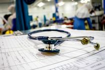 زنگ خطر مهاجرت پزشکان متخصص به صدا درآمد! / موج مهاجرت هر روز ابعاد تازه‌تری پیدا می‌کند