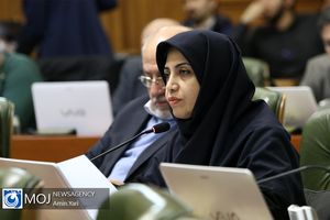 شهرداران قبلی تهران بدهی بالا آورده‌اند