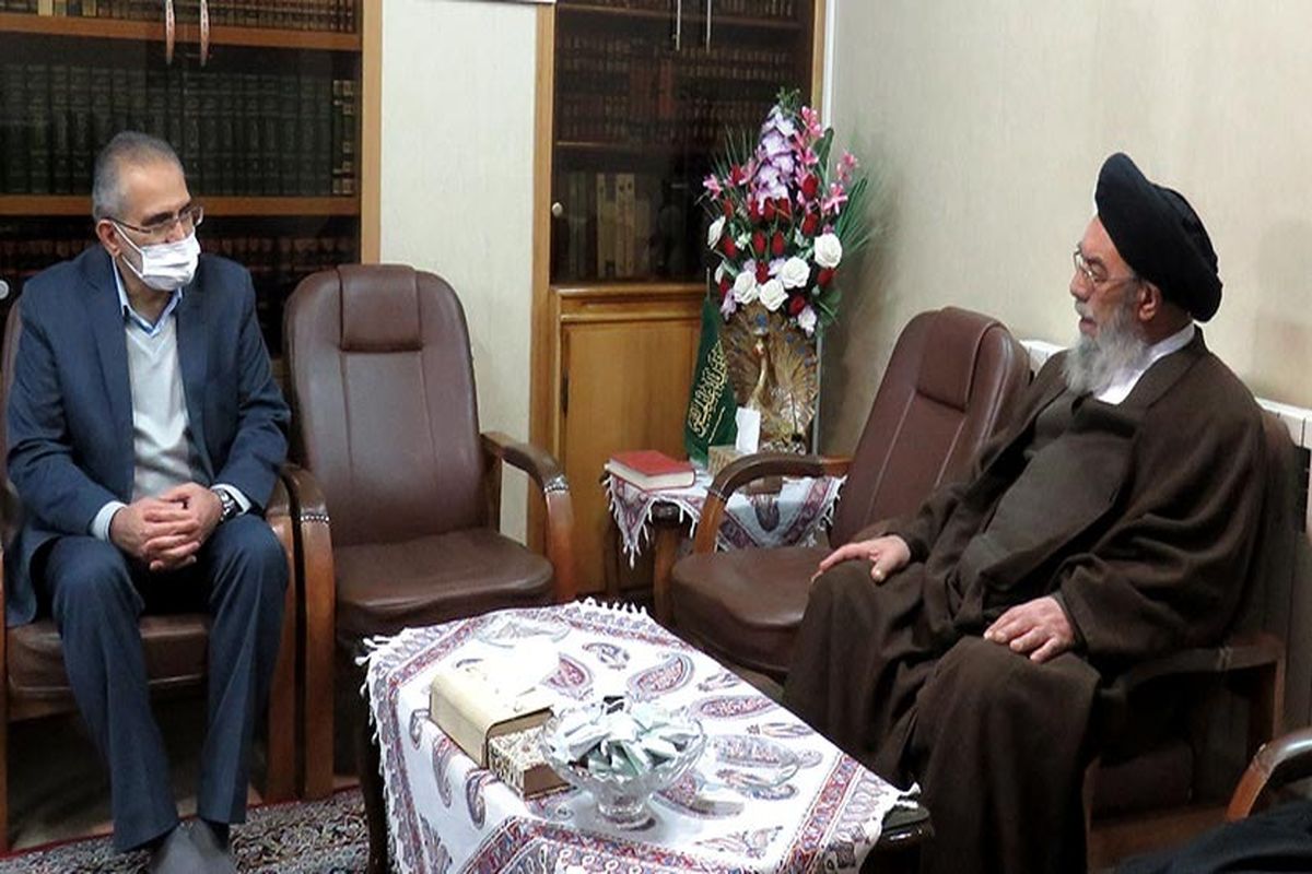 امام جمعه اصفهان و معاون پارلمانی رییس جمهور