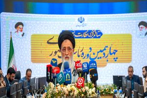 وزیر اطلاعات از ستاد مرکزی نظارت بر انتخابات بازدید کرد