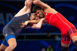 فیروزپور صاحب مدال طلای کشتی آزاد امیدهای جهان شد