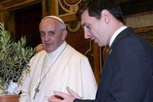 لیونل مسی بهترین فوتبالیست تاریخ است