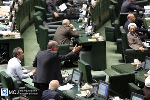 مجلس برای پرداخت بدهی دولت به بانک‌ها ساز و کار تعیین کرد