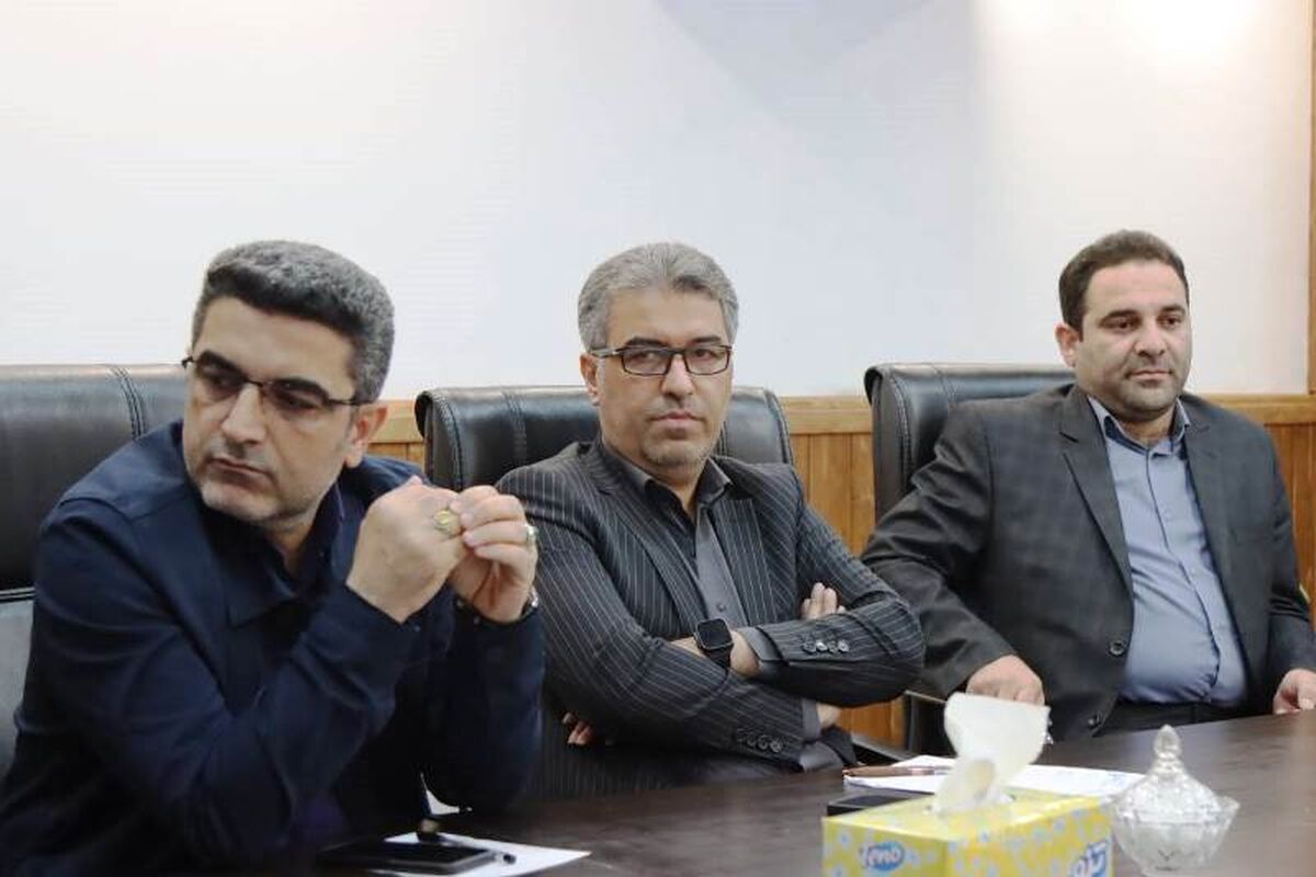 جلسه بحران زباله در شهرستان چالوس