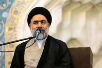 زیارت اباعبدالله(ع) کار توبه نصوح را می کند