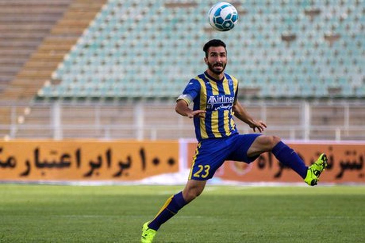 دایوش شجاعیان