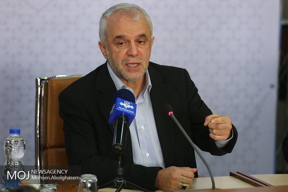 استفاده از ظرفیت ایثارگران باید جزو برنامه‌های دولت باشد